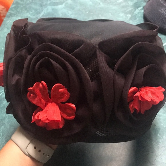 Antique Hats - Picture 2 of 3